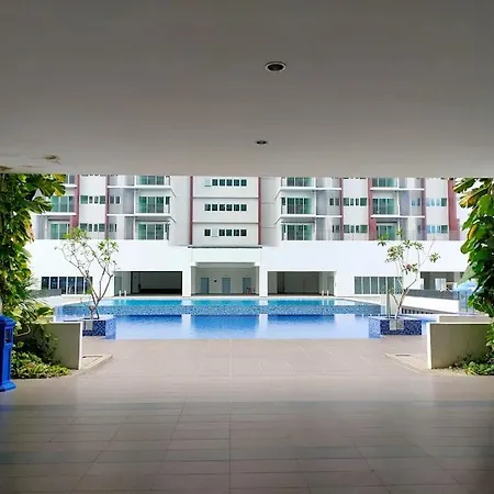 Myhome S1 At Seri Kembangan With A View Exterior photo