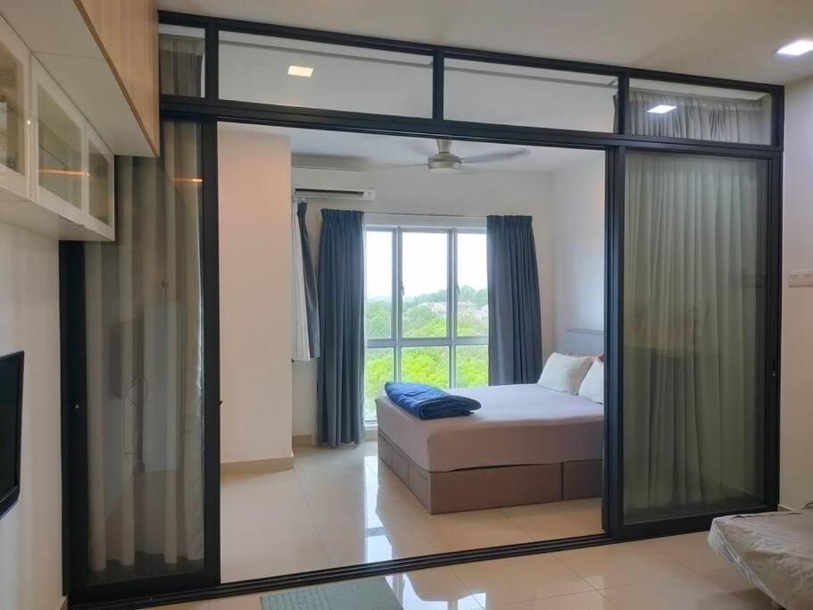 Myhome S1 At With A View Apartment Seri Kembangan