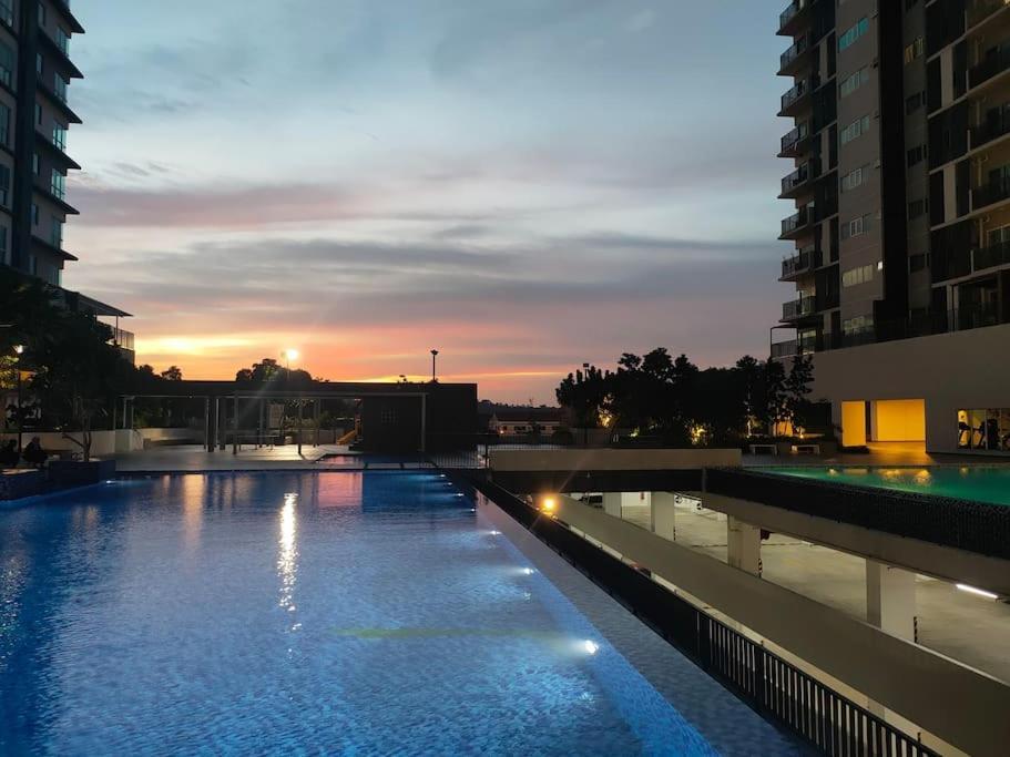 Myhome S1 At With A View * Seri Kembangan
