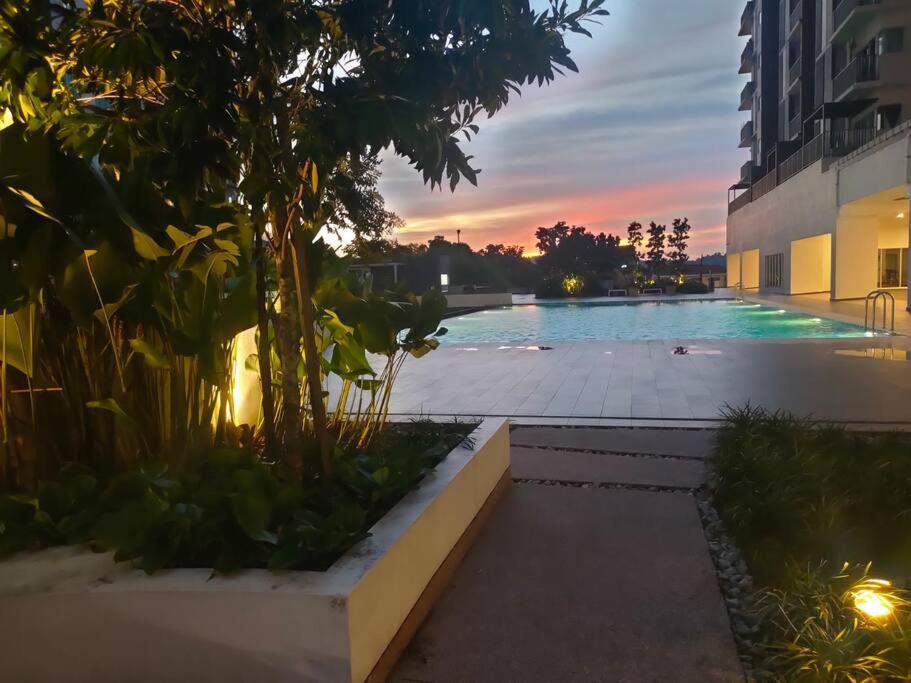 Myhome S1 At With A View * Seri Kembangan